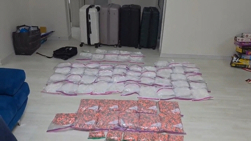 경찰이 압수한 케타민과 엑스터시. [광진경찰서 제공]